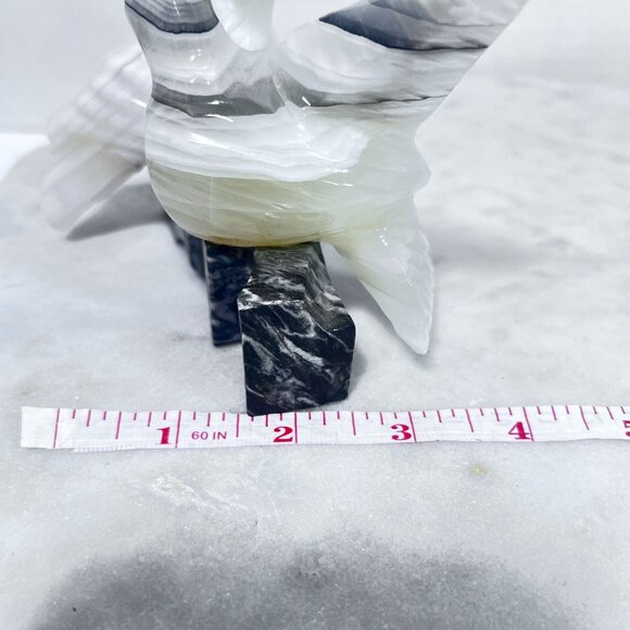 Vtg Hand-Carved Onyx Sculpture Pair Love Birds Doves Marble Base White & Gray - Picture 8 of 8